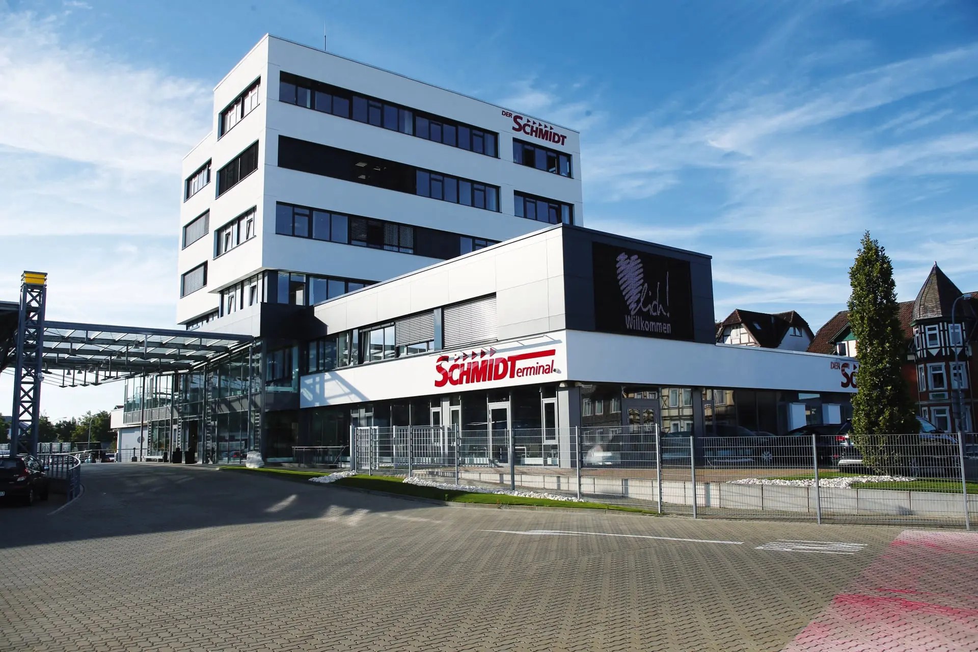 SchmidtTerminal
