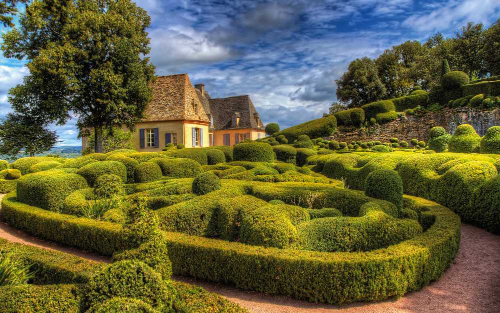 Boxwoods in Les Jardins de Marqueyssac, Dordogne, France