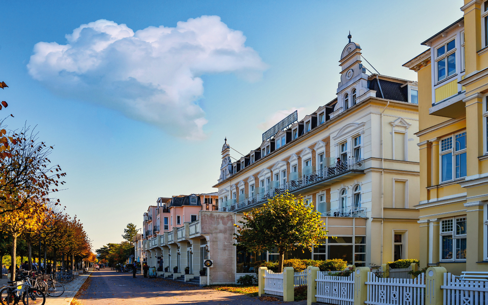 Promenade in Ahlbeck, Rügen, Ostsee