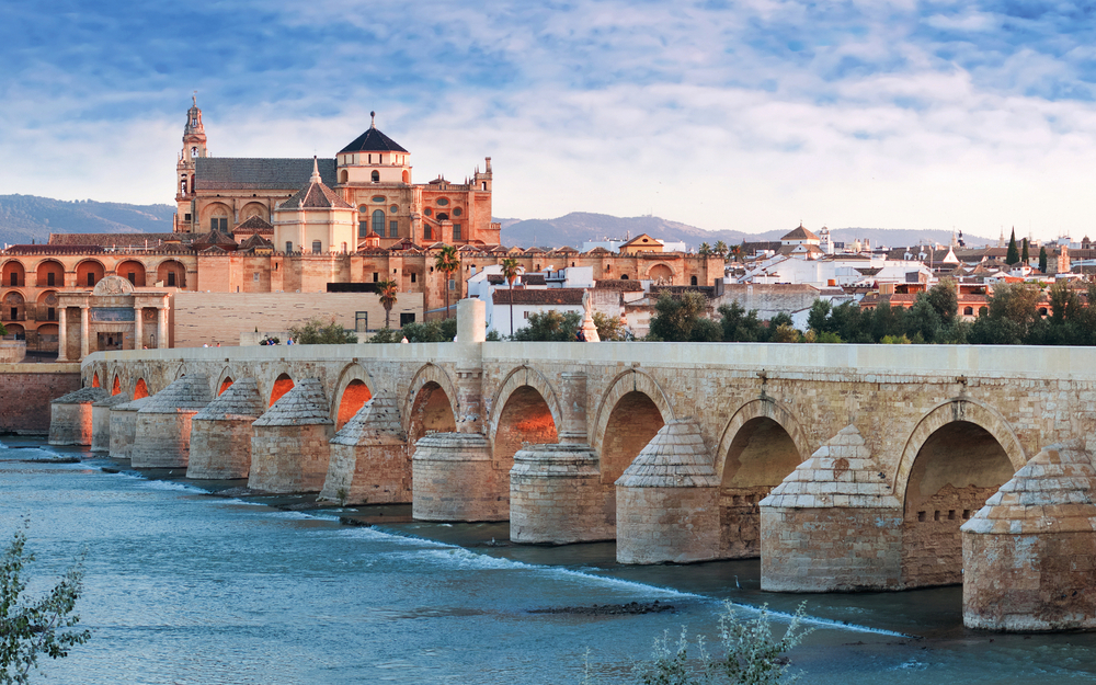 Roman Bridge and Guadalquivir river, Great Mosque, Cordoba, Spai