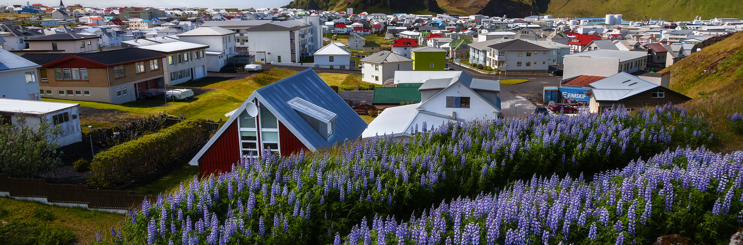 Insel Heimaey gehört zu Vestmannaeyjar, einer Inselgruppe südlich Islands