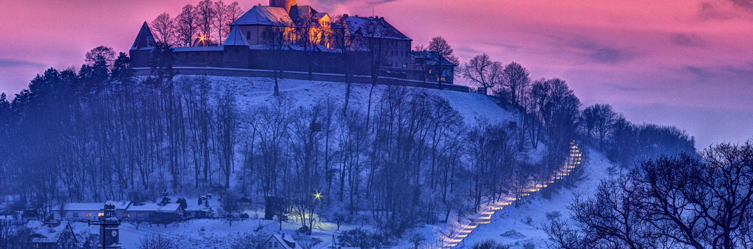 winterliche Leuchtenburg bei Seitenroda in Thüringen, Deutschland