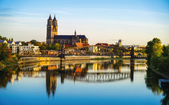 Trogbrückenfahrt mit Schiffshebewerk in Magdeburg